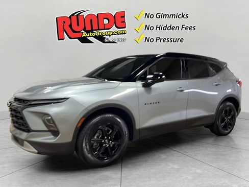 Used 2023 Chevrolet Blazer LT w/ Convenience Package AWD/4WD image 5