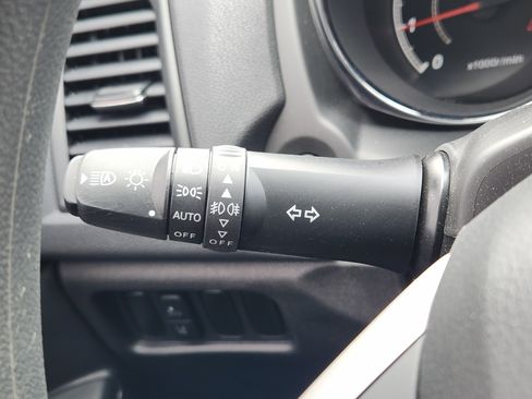 Used 2022 Mitsubishi Outlander Sport ES image 23