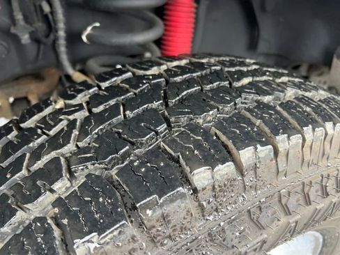 Used 2017 Ford F350 Platinum w/ Platinum Ultimate Package image 24