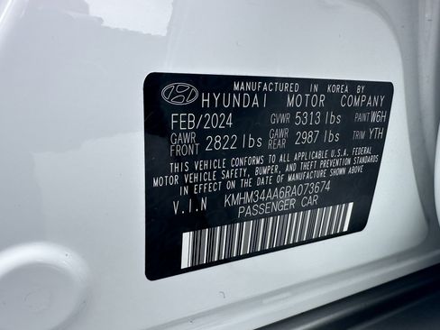 Used 2024 Hyundai Ioniq 6 SEL RWD image 35