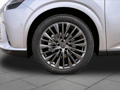 New 2026 Lexus RX 450h Luxury image 11