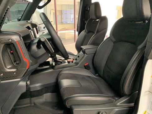 Used 2026 Ford Bronco Raptor AWD/4WD image 17