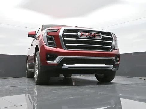 New 2025 GMC Yukon XL Elevation image 62