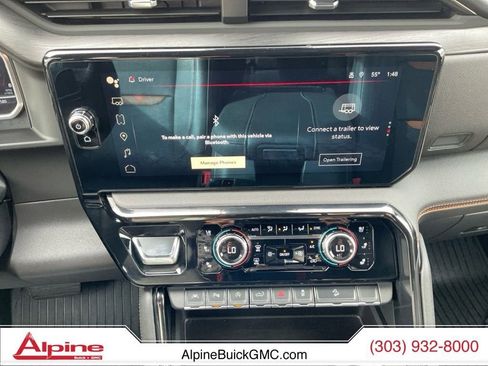 Used 2023 GMC Sierra 1500 AT4 image 11