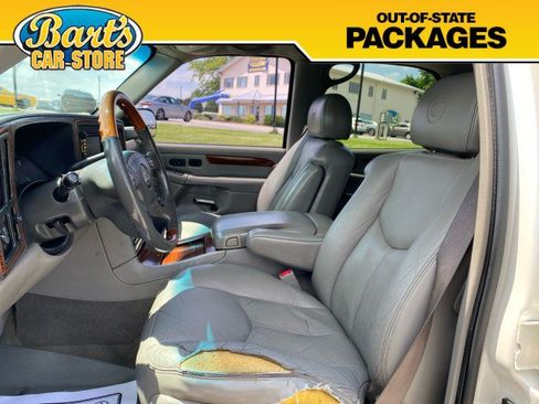 Used 2004 Cadillac Escalade AWD image 27