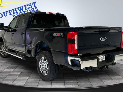 Used 2025 Ford F250 Lariat AWD/4WD image 5