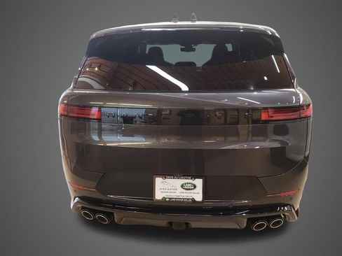 New 2026 Land Rover Range Rover Sport SV image 4