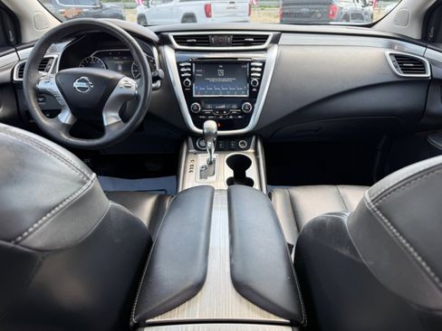 Used 2017 Nissan Murano SV AWD/4WD image 11