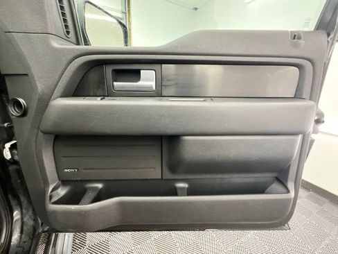 Used 2014 Ford F150 FX4 w/ Equipment Group 402A Luxury AWD/4WD image 11