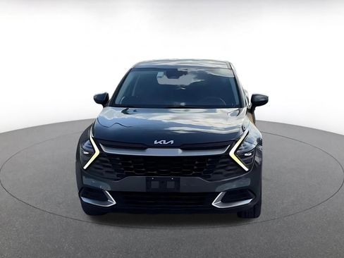 Used 2024 Kia Sportage LX image 4