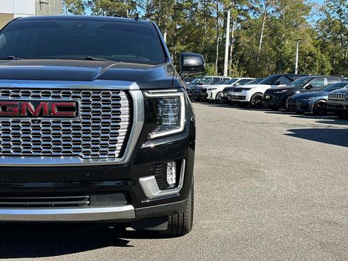 Used 2021 GMC Yukon Denali w/ LPO, Illumination Package image 10