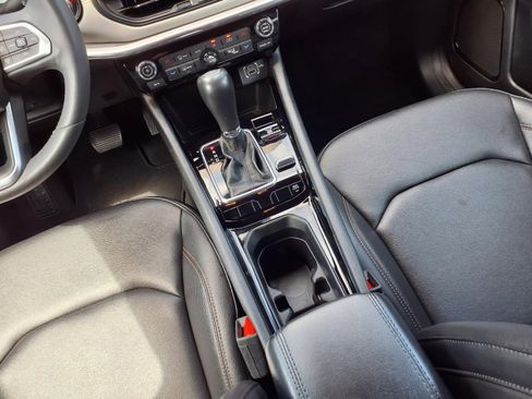 Used 2024 Jeep Compass Limited AWD/4WD image 10