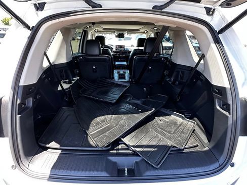Used 2023 Honda Pilot Elite image 15
