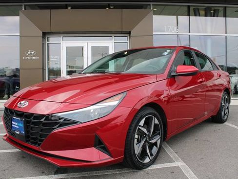 Certified 2023 Hyundai Elantra SEL w/ Convenience Package FWD image 1