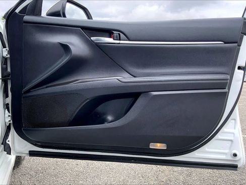 Used 2022 Toyota Camry XSE w/ Cold Weather Package image 22