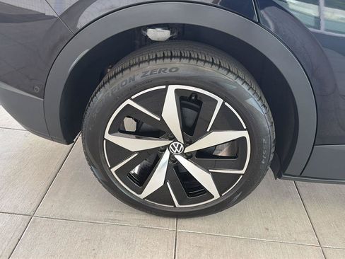 Certified 2023 Volkswagen ID.4 Pro S AWD/4WD image 11