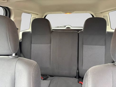 Used 2013 Jeep Patriot Latitude w/ Sun/Sound Group FWD image 32