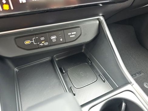 New 2026 Kia Carnival SX Prestige image 18