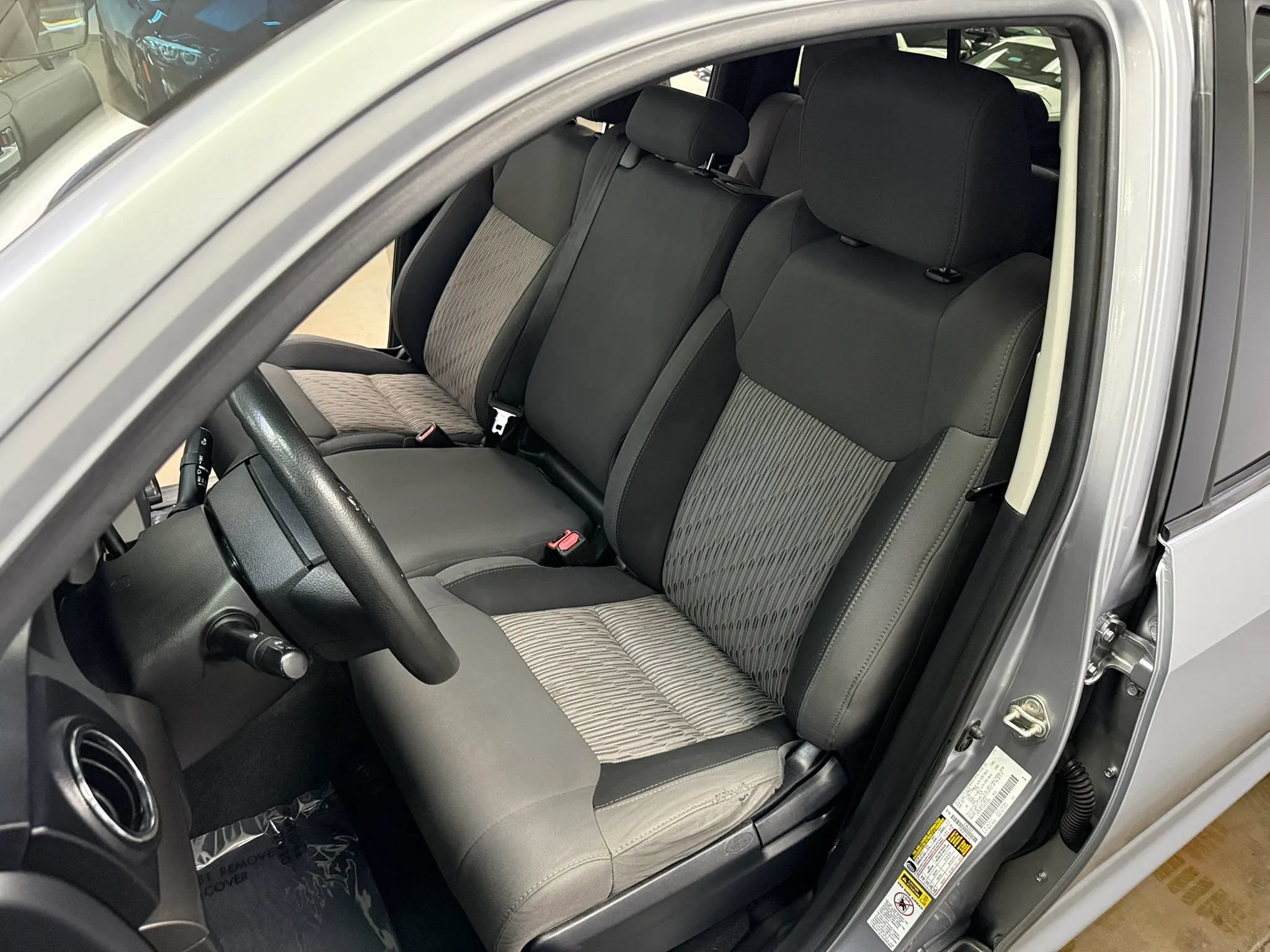 Used 2017 Toyota Tundra SR5 RWD image 9