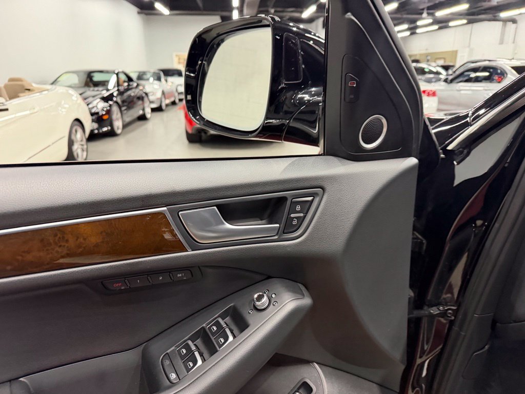 Used 2015 Audi Q5 3.0T Premium Plus w/ Technology Package AWD/4WD image 22