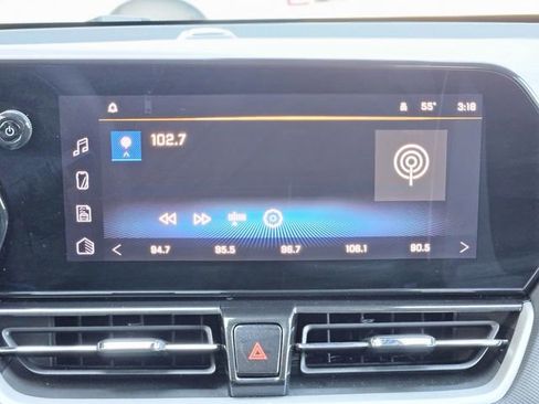 Used 2025 Chevrolet TrailBlazer LT FWD image 23