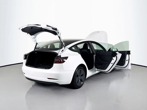 Used 2023 Tesla Model 3 Standard Range RWD image 25