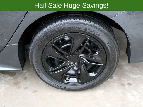 Used 2024 Honda Civic LX image 9