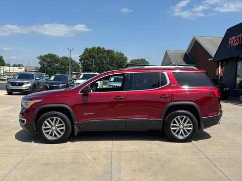 Used 2017 GMC Acadia SLE AWD/4WD image 3