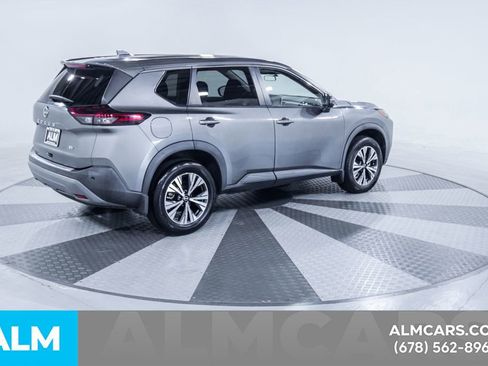 Used 2022 Nissan Rogue SV FWD image 10