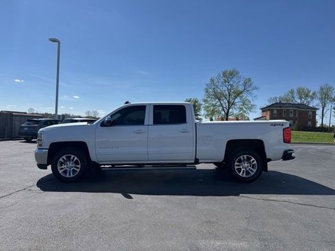 Used 2017 Chevrolet Silverado 1500 LT w/ All Star Edition AWD/4WD image 4