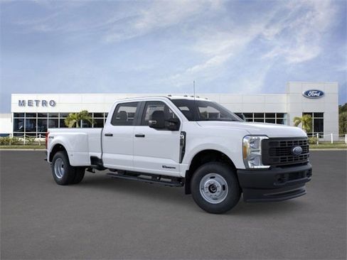 New 2026 Ford F350 XL image 7