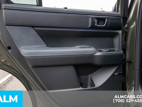 Used 2024 Hyundai Santa Fe Calligraphy image 10