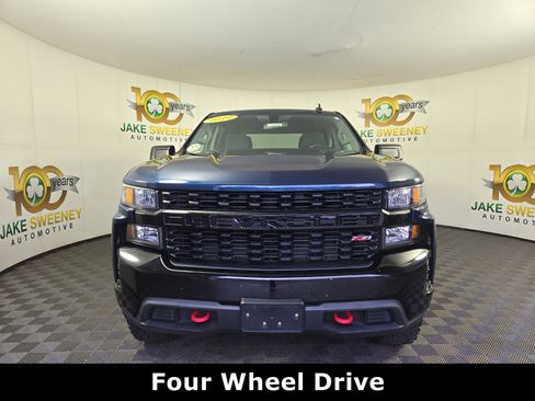 Used 2019 Chevrolet Silverado 1500 Custom Trail Boss w/ Custom Convenience Package AWD/4WD image 3