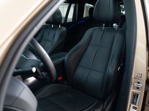 Used 2023 Mercedes-Benz Maybach GLS 600 4MATIC image 44
