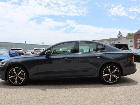Certified 2024 Volvo S60 B5 Plus w/ Climate Package AWD/4WD image 4