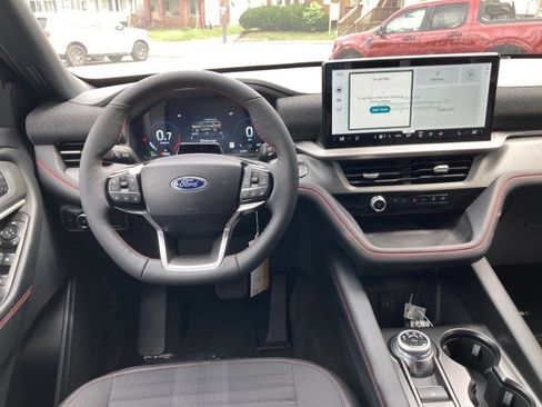 New 2026 Ford Explorer ST-Line w/ ST-Line Street Pack AWD/4WD image 8