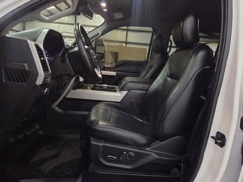 Used 2019 Ford F450 Lariat w/ Tow Technology Bundle image 6