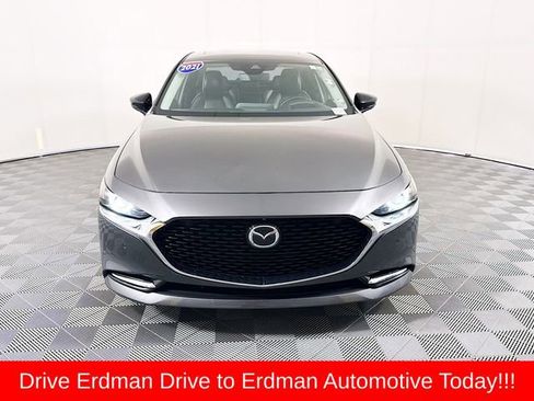 Used 2021 MAZDA MAZDA3 Premium Plus image 2