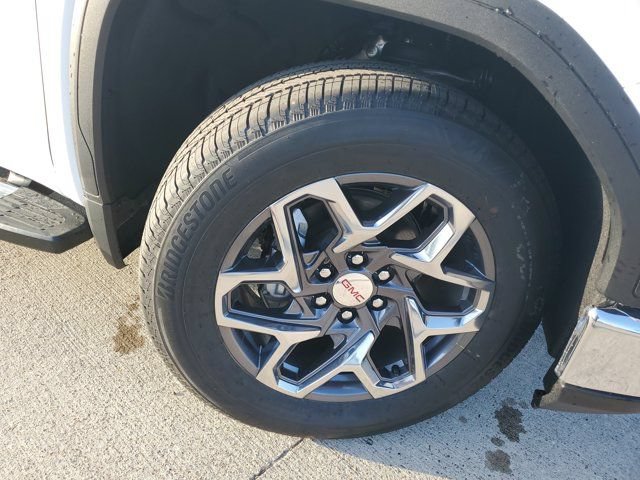 New 2026 GMC Sierra 1500 SLE RWD image 8