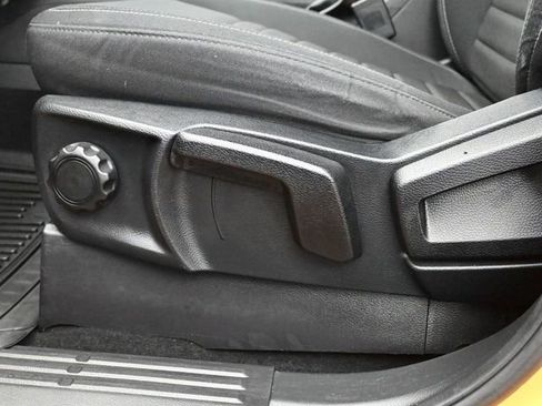 Used 2021 Ford Ranger XLT w/ Equipment Group 301A Mid image 11