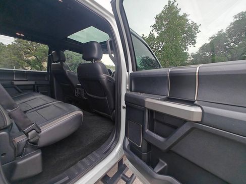 Used 2017 Ford F150 Raptor w/ Equipment Group 802A Luxury AWD/4WD image 26