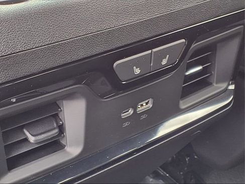 New 2026 GMC Sierra 2500 AT4 w/ AT4 Premium Plus Package image 22