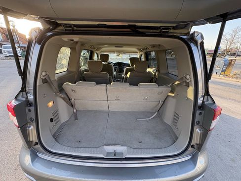 Used 2011 Nissan Quest SV image 29