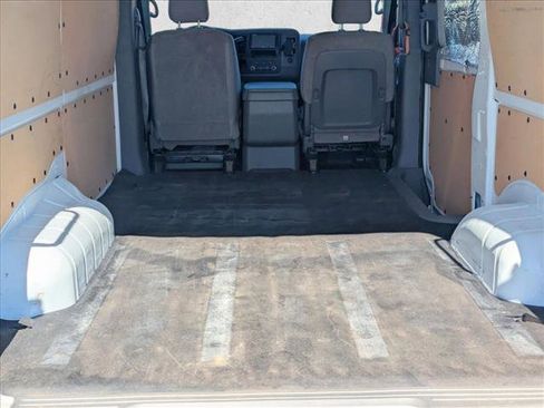 Used 2021 Nissan NV 2500 SV image 6