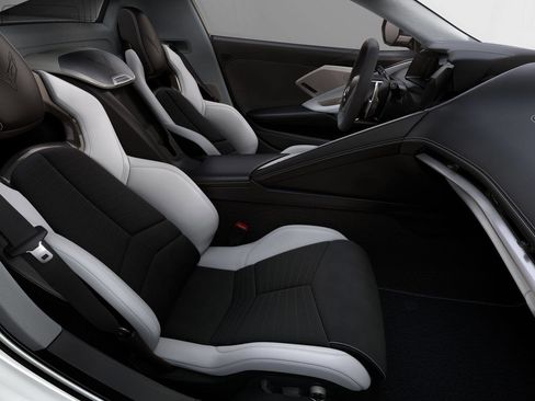 New 2024 Chevrolet Corvette 3LT w/ Battery Protection Package image 33