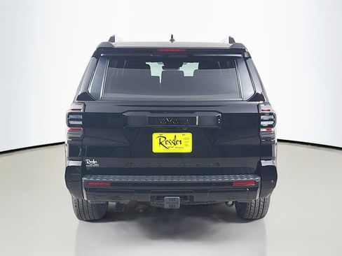 New 2026 Toyota 4Runner TRD Sport Premium AWD/4WD image 6