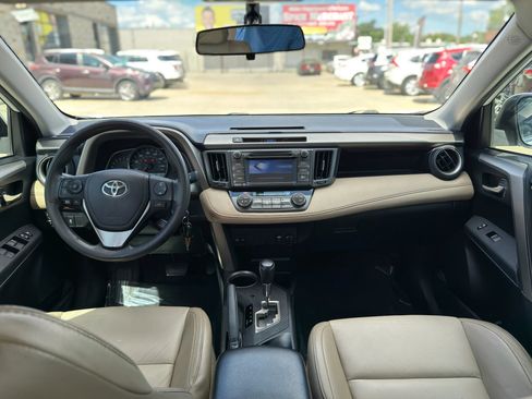 Used 2014 Toyota RAV4 XLE FWD image 10