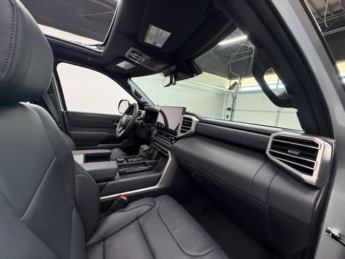 Used 2026 Toyota Tundra Platinum AWD/4WD image 21
