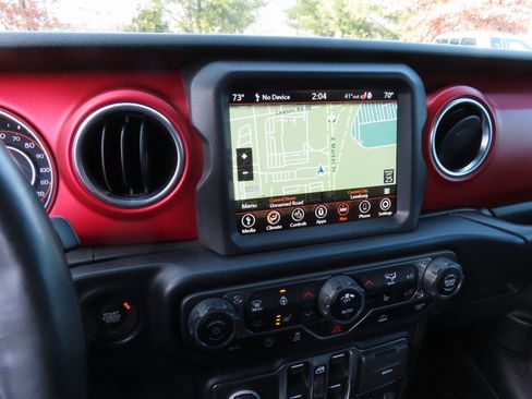 Used 2023 Jeep Wrangler Rubicon w/ Cold Weather Group image 24