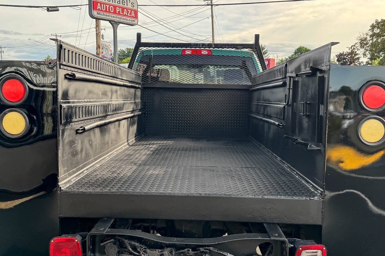 Used 2017 RAM 3500 Tradesman w/ Power & Remote Entry Group AWD/4WD image 16